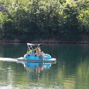 Naperville paddle boats boards rentals